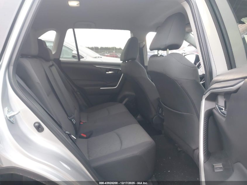 2024 Toyota Rav4 Xle VIN: 2T3P1RFV7RW440731 Lot: 43928208