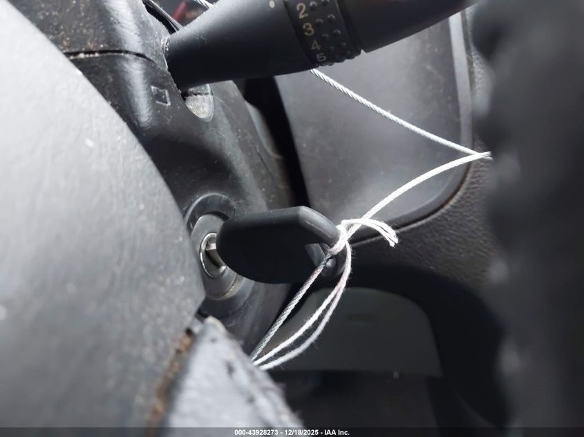 2007 Ford Focus Se/Ses VIN: 1FAHP36NX7W188090 Lot: 43928273