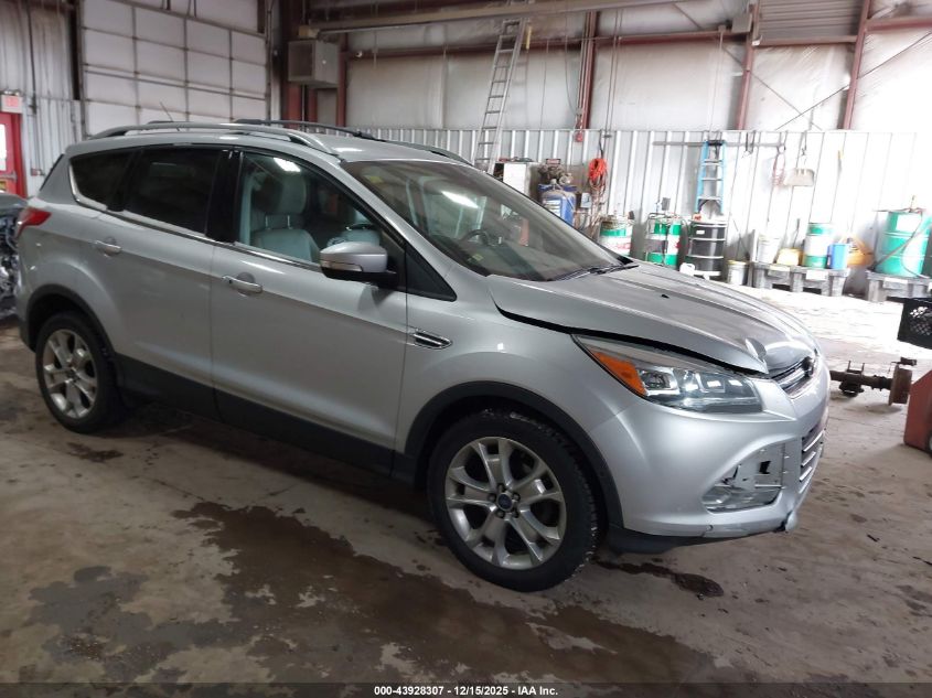 FORD ESCAPE TITANIUM