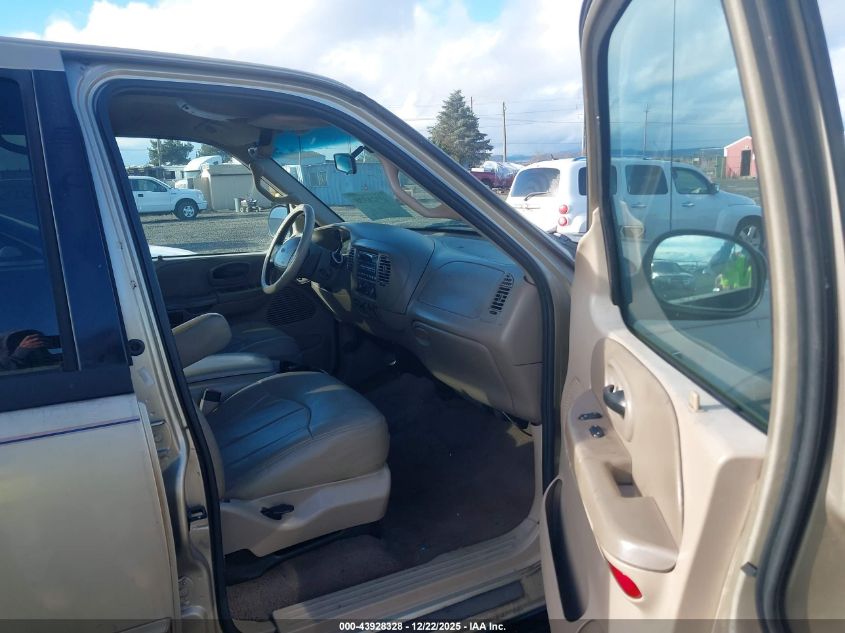 2001 Ford F-150 Harley-Davidson Edition/King Ranch Edition/Lariat/Xlt VIN: 1FTRW07W41KE43581 Lot: 43928328