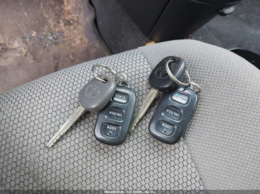 2007 Toyota Matrix Xr VIN: 2T1KR32E37C641491 Lot: 43928338