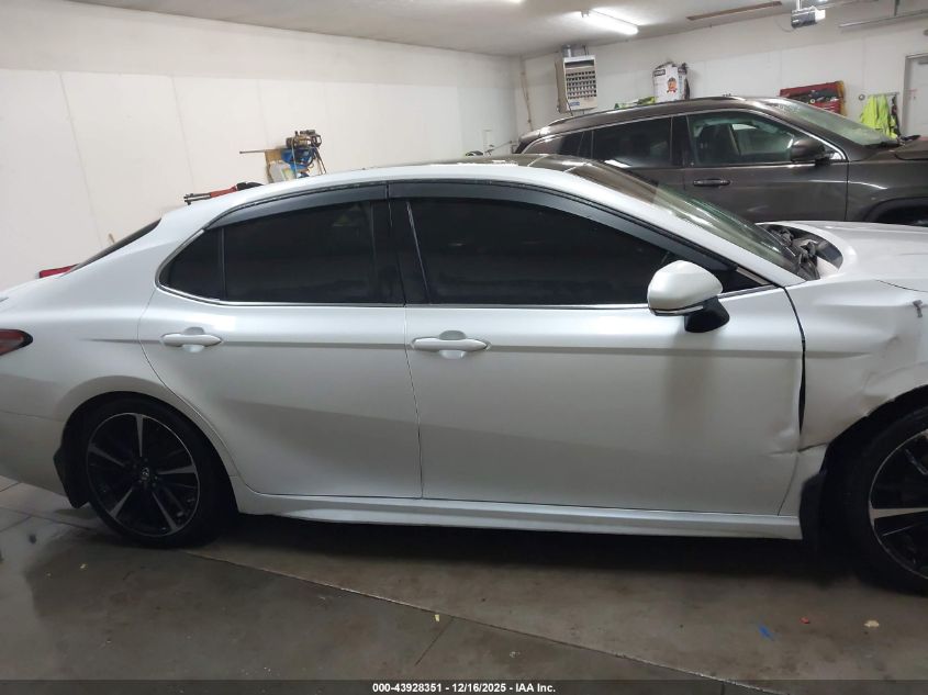 2018 Toyota Camry Xse VIN: 4T1B61HK0JU002047 Lot: 43928351