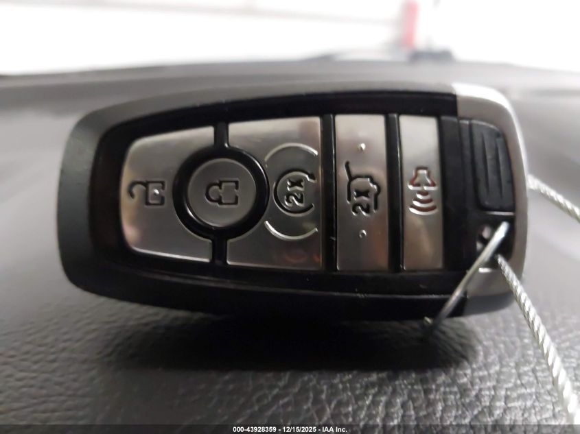 2022 Ford Edge Titanium VIN: 2FMPK4K91NBA79918 Lot: 43928359