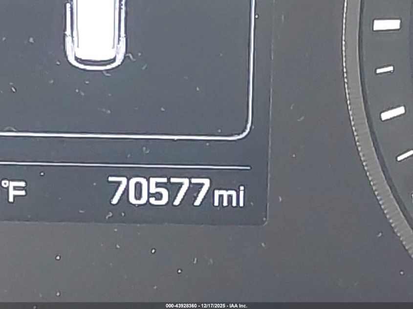 2018 Hyundai Tucson Value VIN: KM8J33A22JU681975 Lot: 43928360