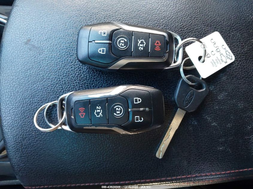 2016 Ford Explorer Sport VIN: 1FM5K8GT7GGC33952 Lot: 43928389