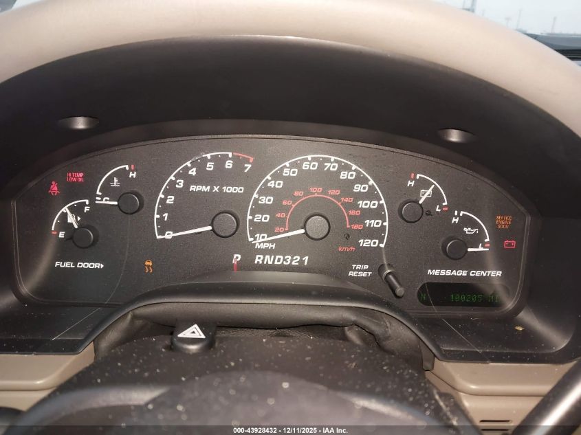 2002 Ford Explorer Xlt VIN: 1FMDU63W52ZC53320 Lot: 43928432