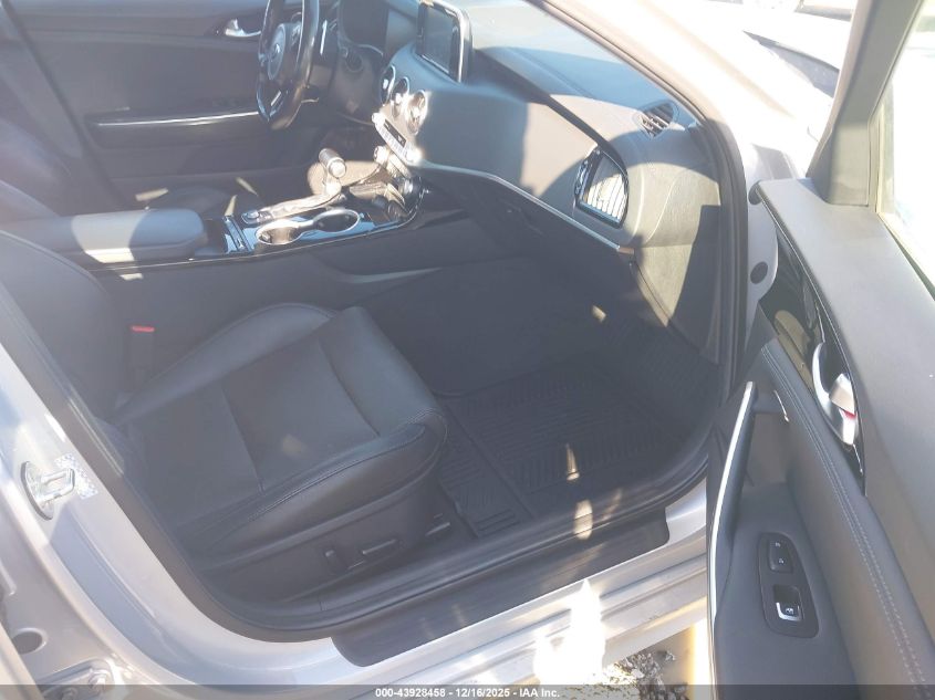 2018 Kia Stinger VIN: KNAE15LA3J6011736 Lot: 43928458