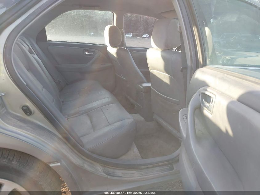 2001 Toyota Camry Le VIN: JT2BG28K810539370 Lot: 43928477