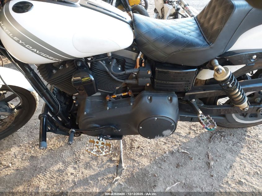 2017 Harley-Davidson Fxdf Dyna Fat Bob VIN: 1HD1GYM35HC317266 Lot: 43928488