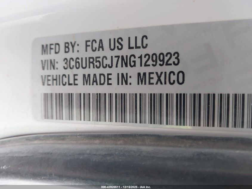 2022 Ram 2500 Tradesman 4X4 6'4 Box VIN: 3C6UR5CJ7NG129923 Lot: 43928511