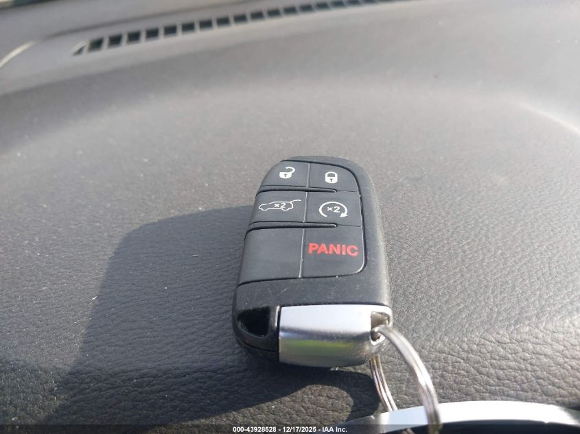 2018 Dodge Durango Gt Rwd VIN: 1C4RDHDG9JC447945 Lot: 43928528