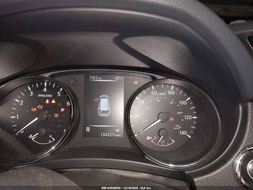 2017 Nissan Rogue Sv VIN: JN8AT2MV6HW282915 Lot: 43928550