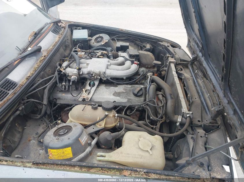 1985 BMW 325 E Automatic VIN: WBAAB6408F1013302 Lot: 43928560