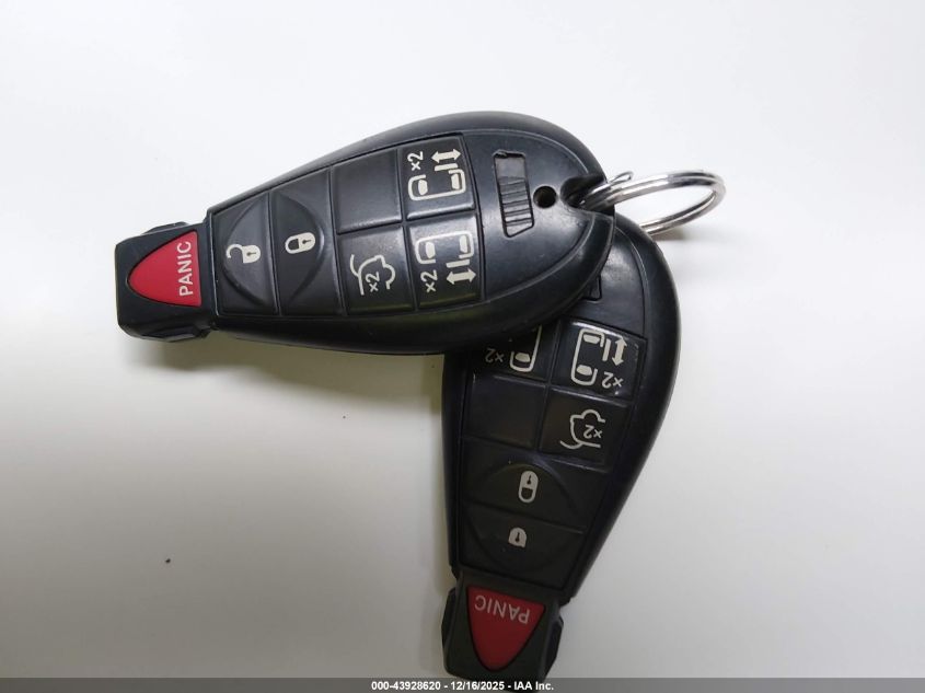 2011 Chrysler Town & Country Touring VIN: 2A4RR5DG9BR616140 Lot: 43928620