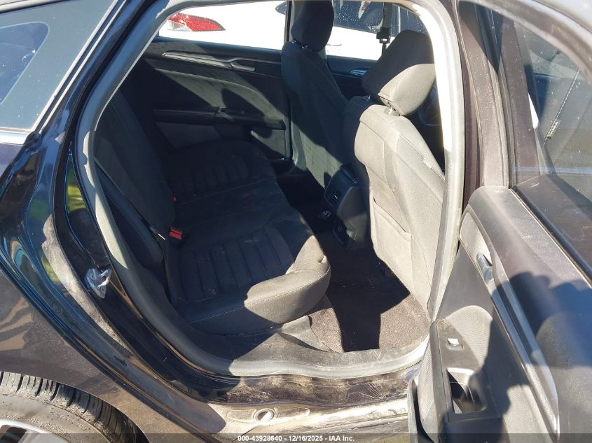 2020 Ford Fusion Se VIN: 3FA6P0T96LR190283 Lot: 43928640