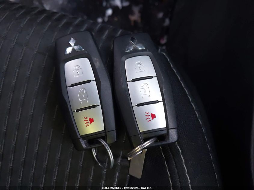 2022 Mitsubishi Outlander Es 2.5 S-Awc VIN: JA4J4TA8XNZ050352 Lot: 43928645