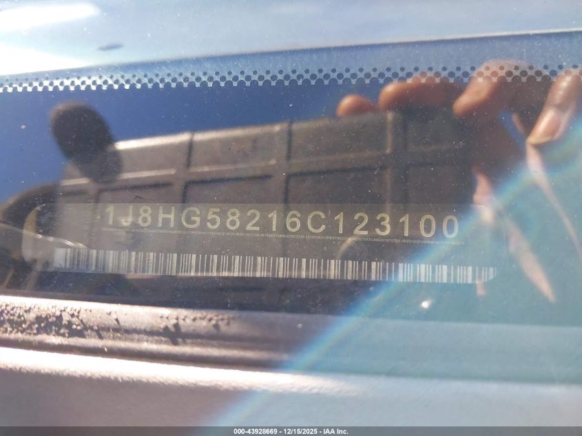 2006 Jeep Commander Limited VIN: 1J8HG58216C123100 Lot: 43928669