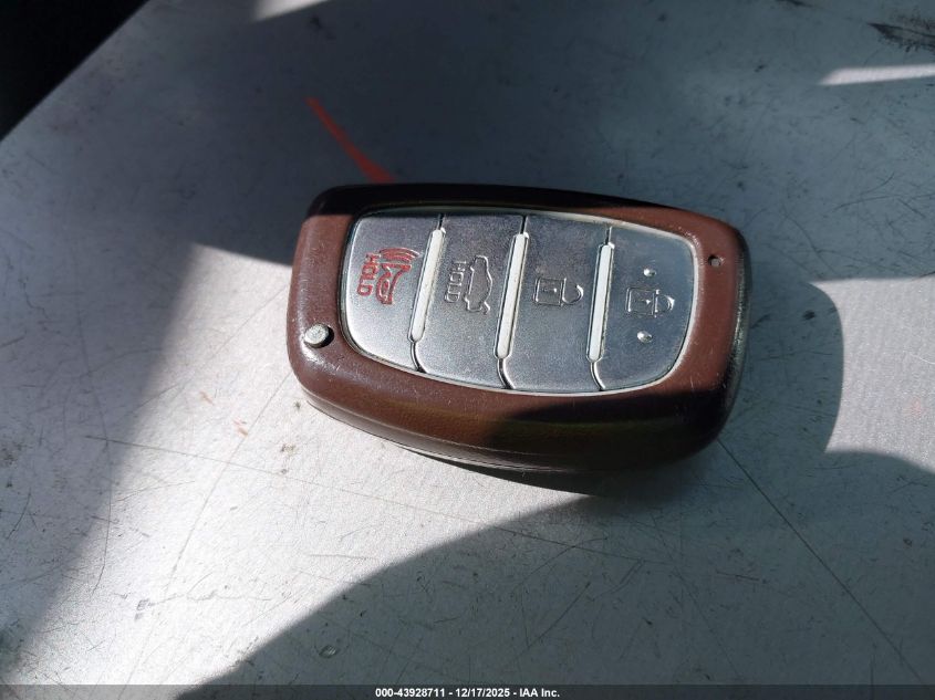 2017 Hyundai Sonata Limited VIN: 5NPE34AF2HH443725 Lot: 43928711