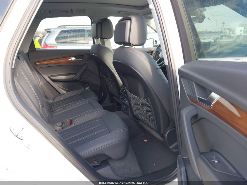 2024 Audi Q5 Premium 40 Tfsi Quattro S Tronic VIN: WA1ABAFY3R2017310 Lot: 43928724