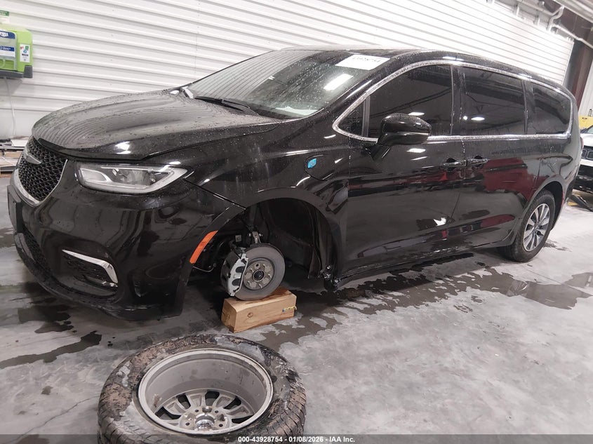 2024 Chrysler Pacifica Hybrid Select