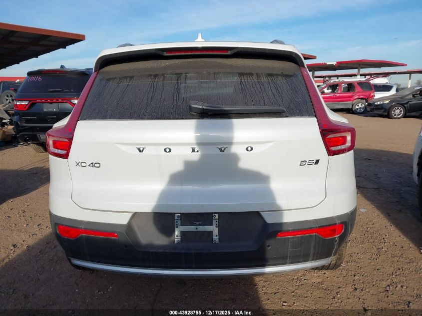 2025 Volvo Xc40 B5 Core Bright Theme VIN: YV4L12UJ2S2591025 Lot: 43928755