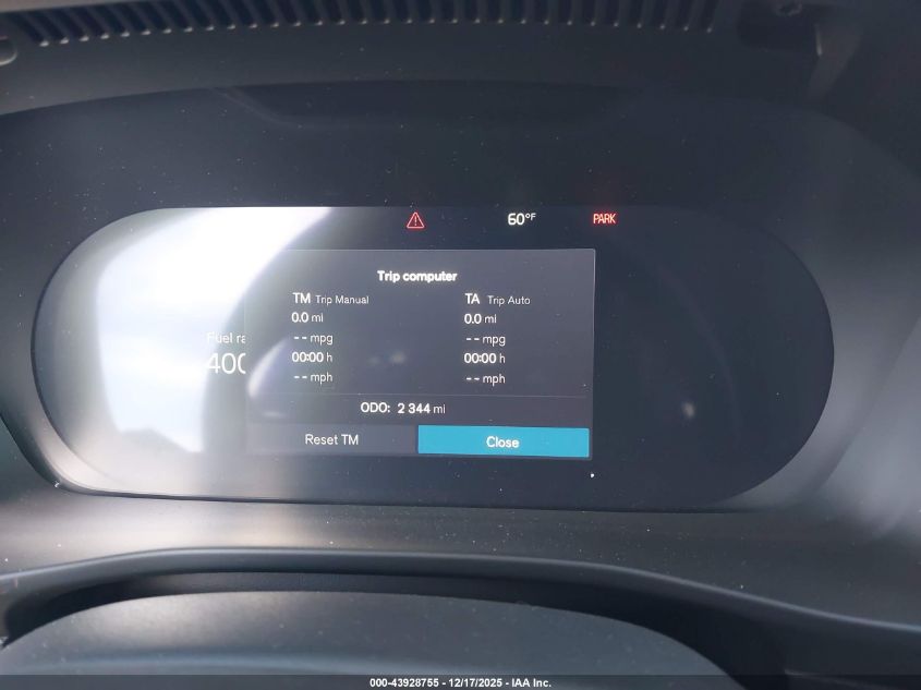 2025 Volvo Xc40 B5 Core Bright Theme VIN: YV4L12UJ2S2591025 Lot: 43928755