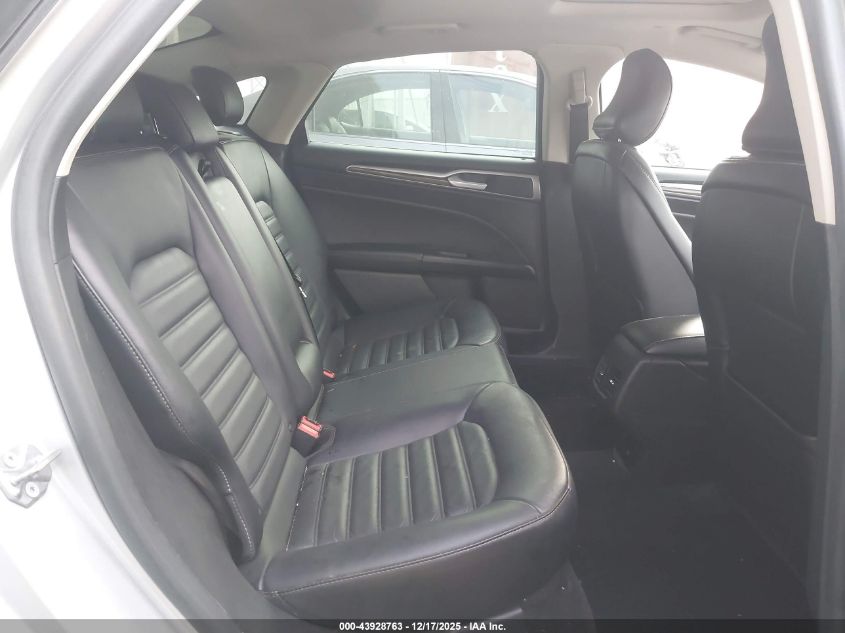 2017 Ford Fusion Energi Se Luxury VIN: 3FA6P0PU3HR329291 Lot: 43928763