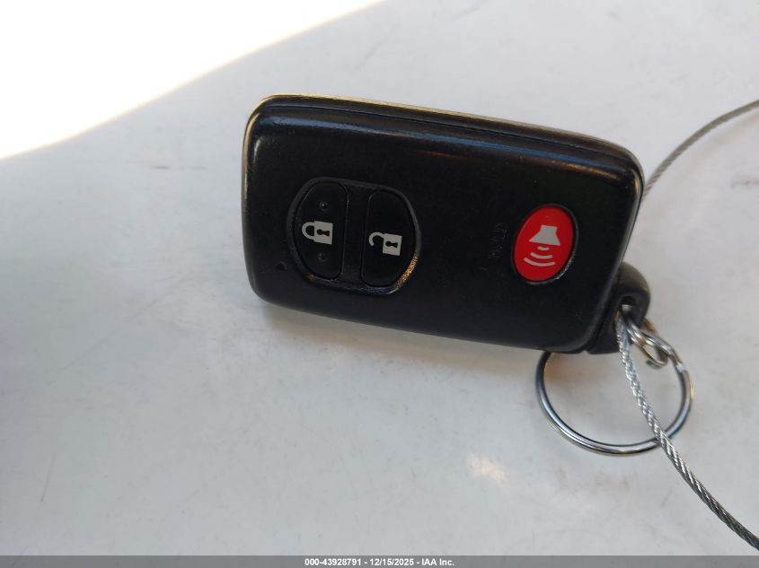 2014 Toyota Prius Two VIN: JTDKN3DU2E0382919 Lot: 43928791