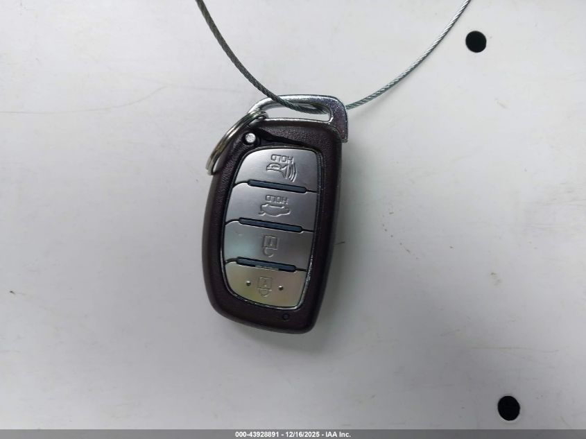 2019 Hyundai Elantra Sport VIN: KMHD04LBXKU843782 Lot: 43928891