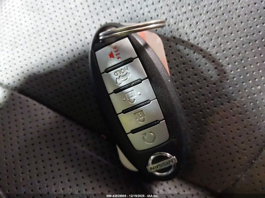 2018 Nissan Rogue Sl VIN: JN8AT2MV1JW319133 Lot: 43928905