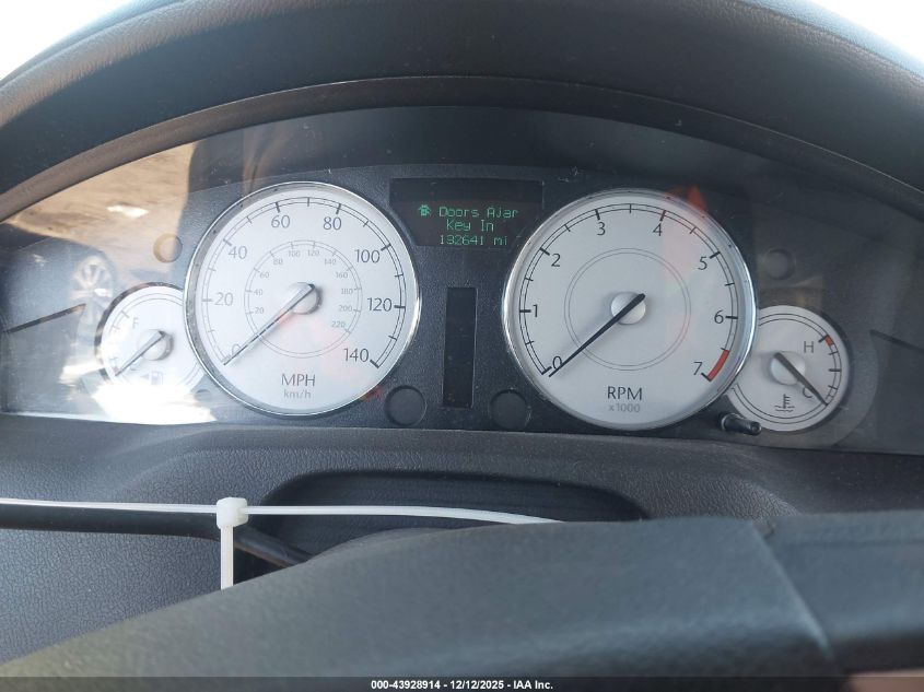 2007 Chrysler 300 Touring VIN: 2C3KA53G97H899110 Lot: 43928914