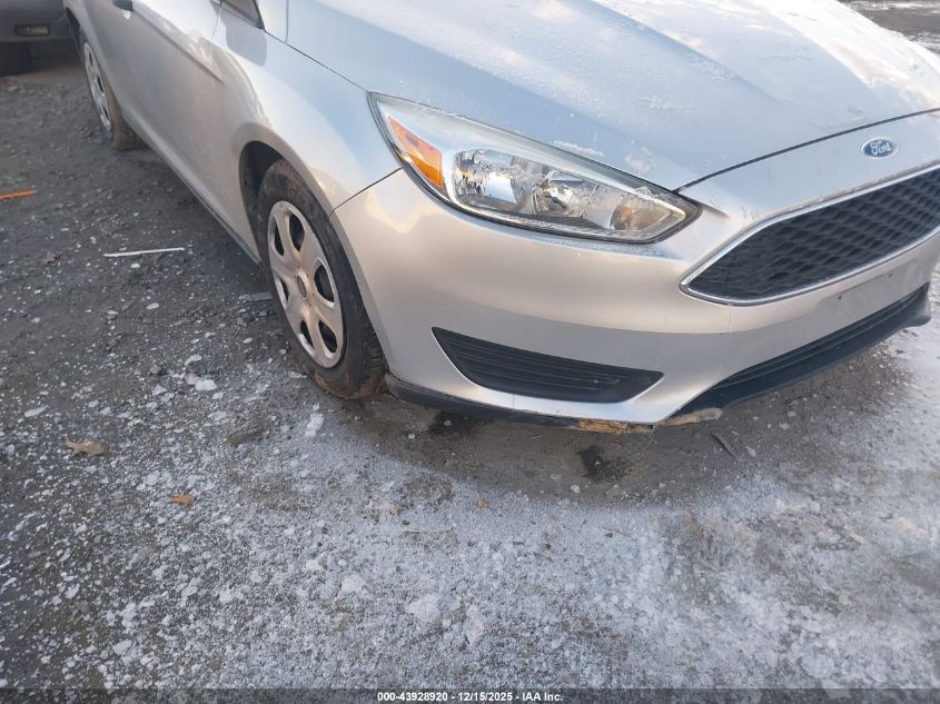 2017 Ford Focus S VIN: 1FADP3E28HL346368 Lot: 43928920