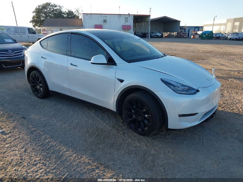 TESLA MODEL Y LONG RANGE DUAL MOTOR ALL-WHEEL DRIVE