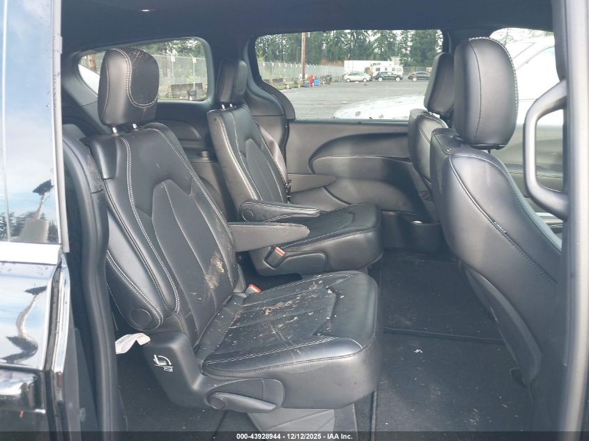 2025 Chrysler Pacifica - 2C4RC1BG3SR614337