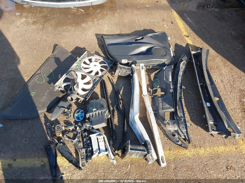 2022 Toyota Prius Le VIN: JTDKAMFU0N3155001 Lot: 43928961