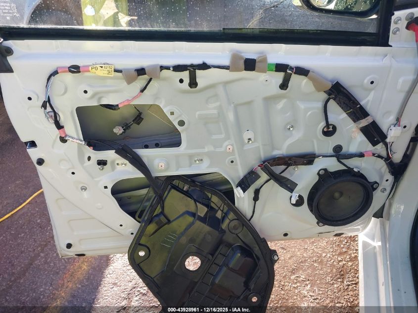 2022 Toyota Prius Le VIN: JTDKAMFU0N3155001 Lot: 43928961