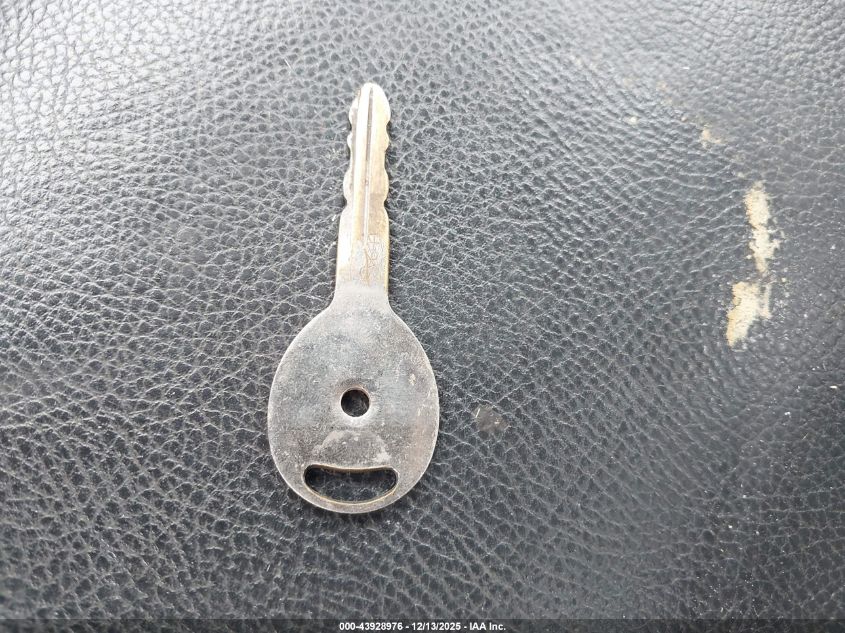 2004 Dodge Ram 1500 St VIN: 1D7HA16K74J122181 Lot: 43928976