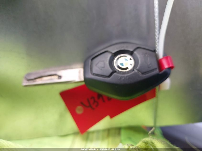 2003 BMW 330I VIN: WBAEV53453KM04789 Lot: 43929044