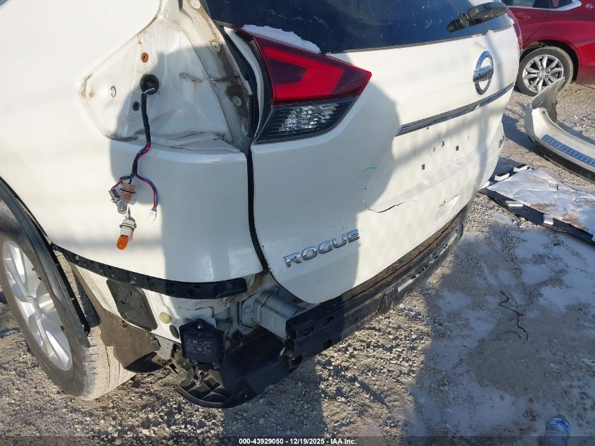 2017 Nissan Rogue Sv VIN: JN8AT2MV4HW268639 Lot: 43929050