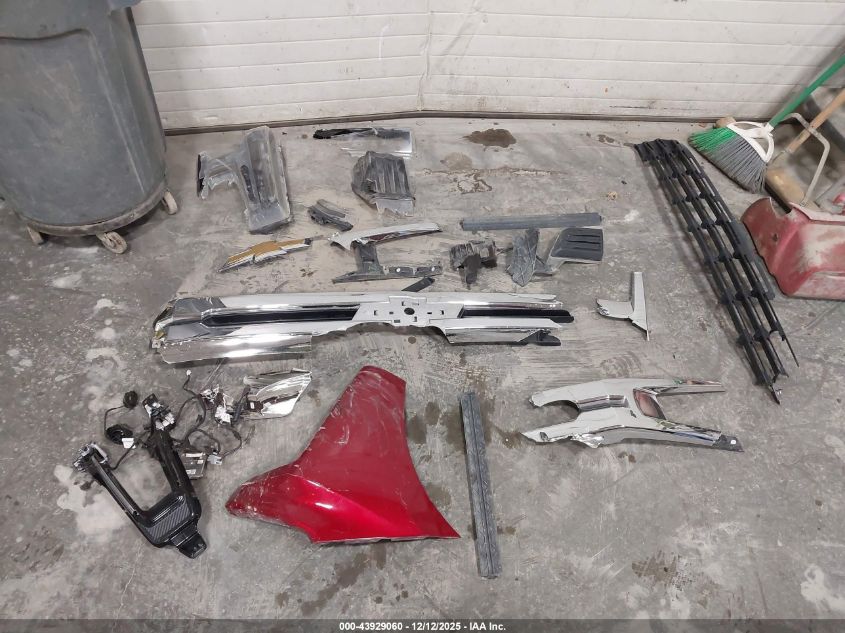 2021 Chevrolet Silverado 1500 4Wd Short Bed Lt VIN: 3GCUYDED2MG377315 Lot: 43929060