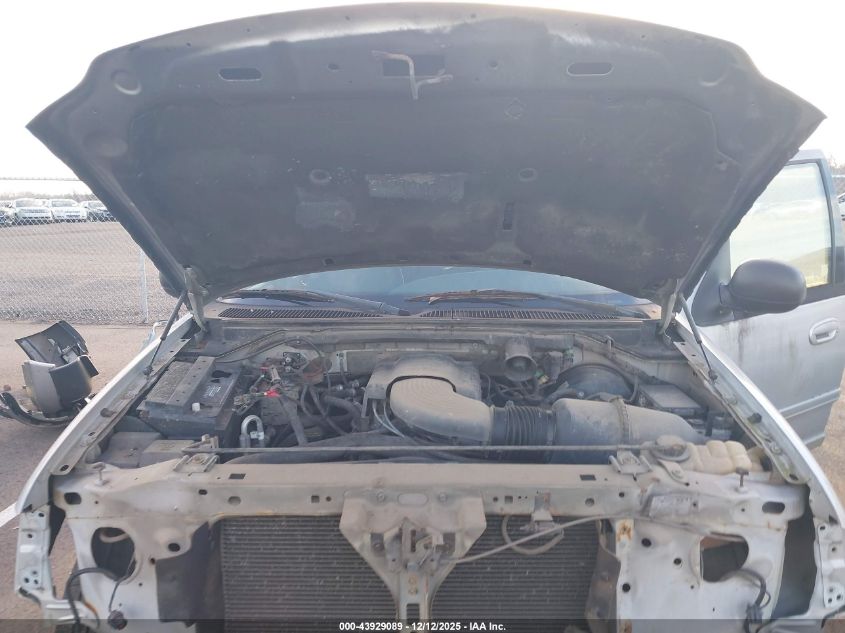 2001 Ford Expedition Xlt VIN: 1FMRU15W41LA02537 Lot: 43929089