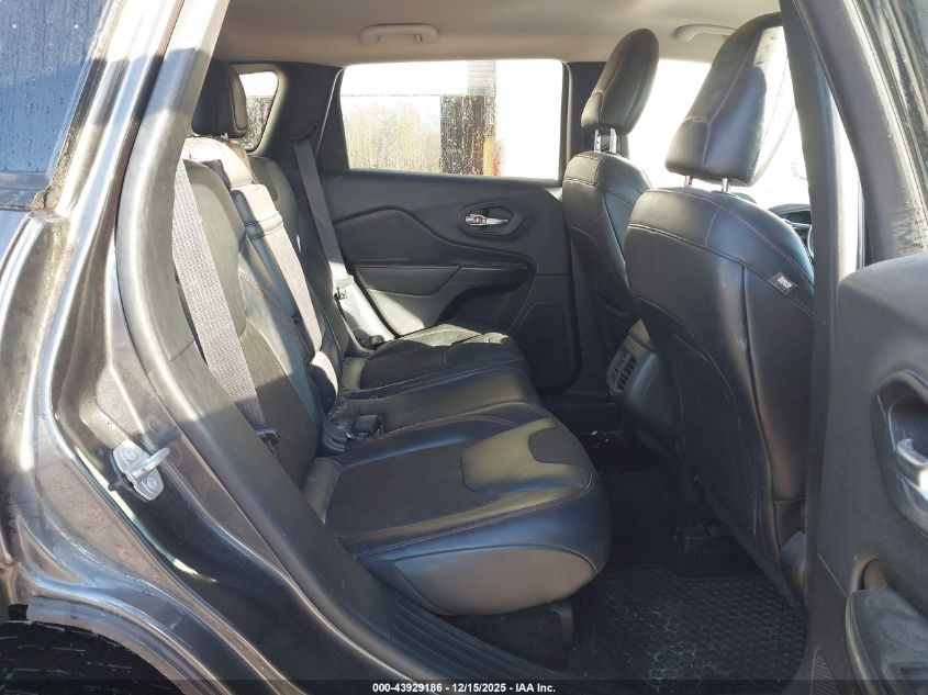 2015 Jeep Cherokee Trailhawk VIN: 1C4PJMBS1FW593813 Lot: 43929186