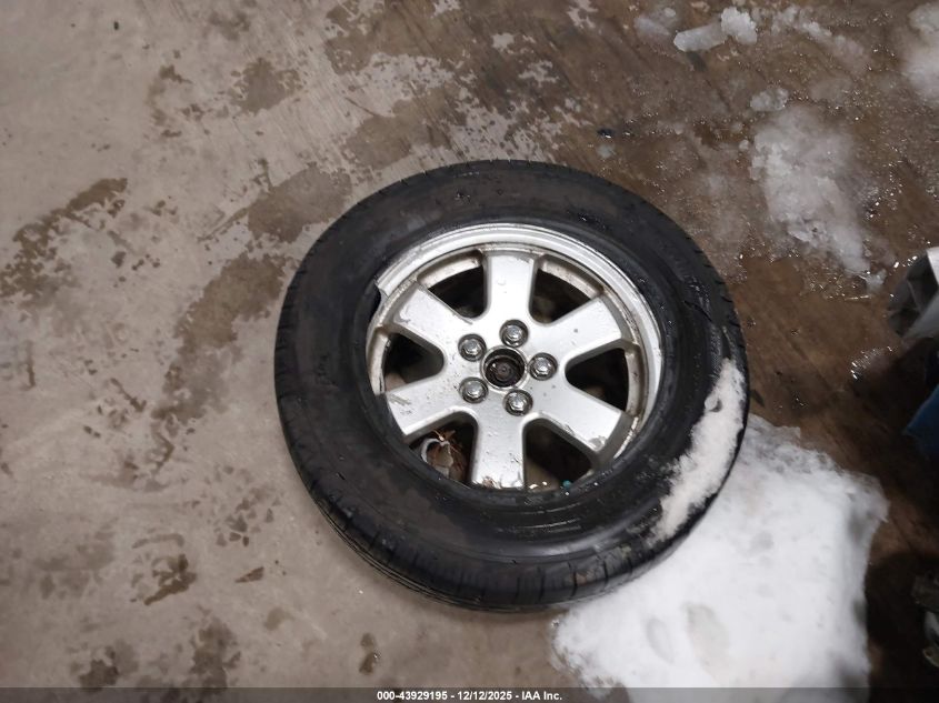 2005 Toyota Prius VIN: JTDKB20U853021010 Lot: 43929195