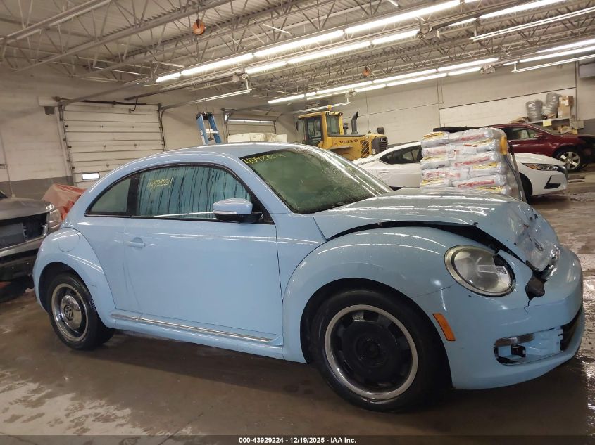 2012 Volkswagen Beetle 2.5L VIN: 3VWJP7AT8CM601933 Lot: 43929224
