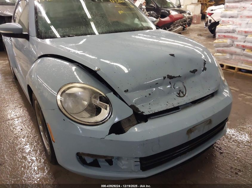 2012 Volkswagen Beetle 2.5L VIN: 3VWJP7AT8CM601933 Lot: 43929224