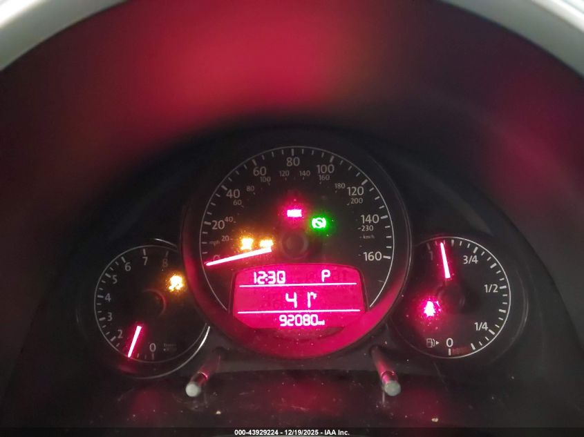 2012 Volkswagen Beetle 2.5L VIN: 3VWJP7AT8CM601933 Lot: 43929224