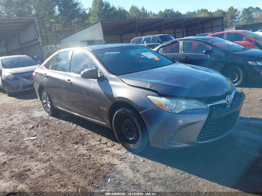 2015 Toyota Camry Le VIN: 4T1BF1FK8FU923877 Lot: 43929235