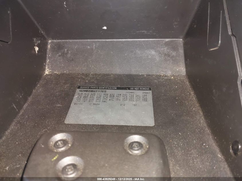 2006 Pontiac Solstice VIN: 1G2MB35B66Y117913 Lot: 43929249