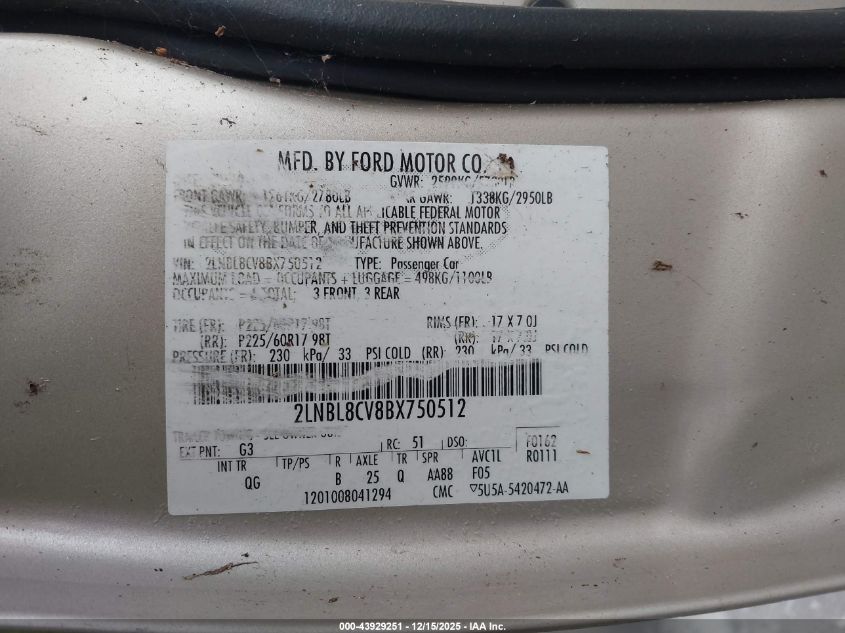 2011 Lincoln Town Car Signature Limited VIN: 2LNBL8CV8BX750512 Lot: 43929251