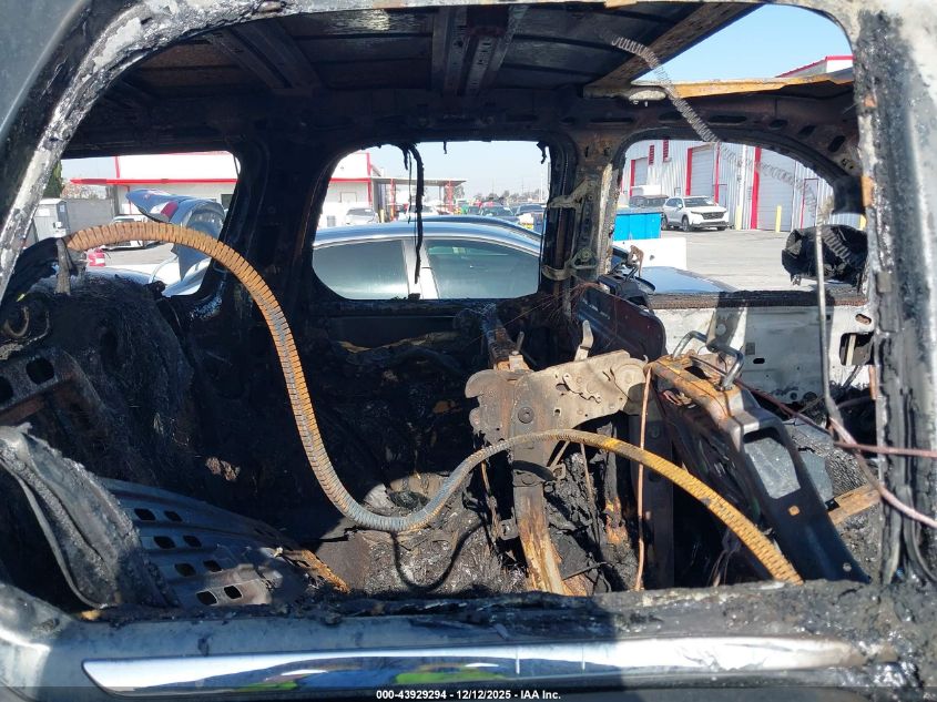 2007 Cadillac Escalade Standard VIN: 1GYFK63857R401925 Lot: 43929294